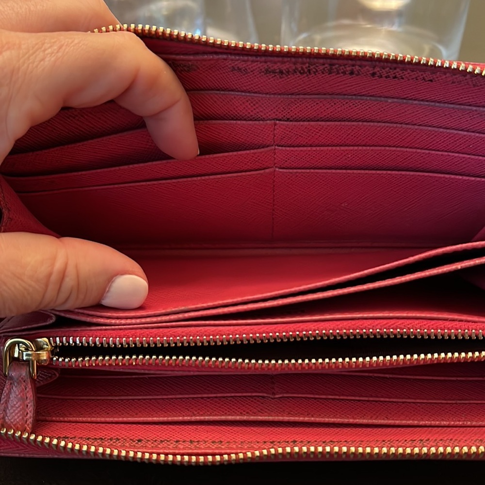 Authentic Prada Pink Wallet - Picture 9 of 15